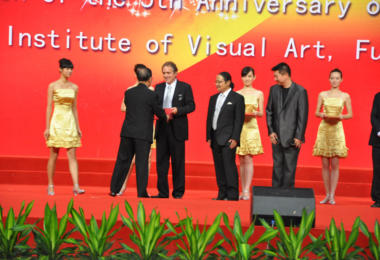 Rainer Maria Latzke receives a Honorary Professorship of the Shanghai Institute of Visual Art